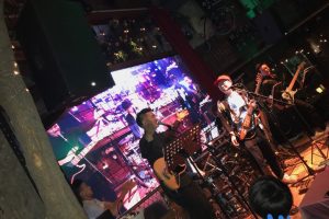 EAW安装案例:清漫餐吧